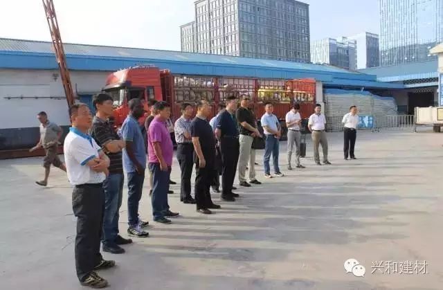 长武|记事|湖北省住建厅、设计院领导及专家一行 莅临星河集团参观指导